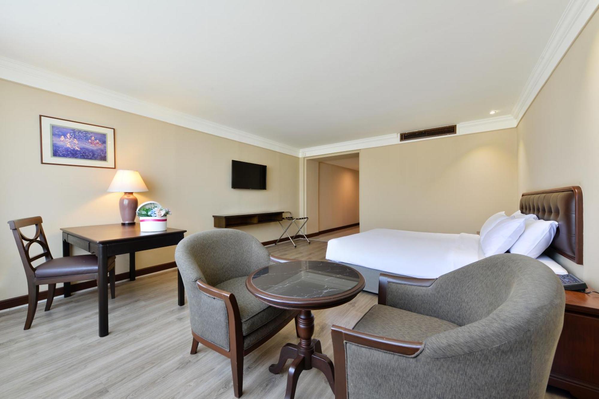 Twin Towers Hotel Bangkok Dış mekan fotoğraf Deluxe Room